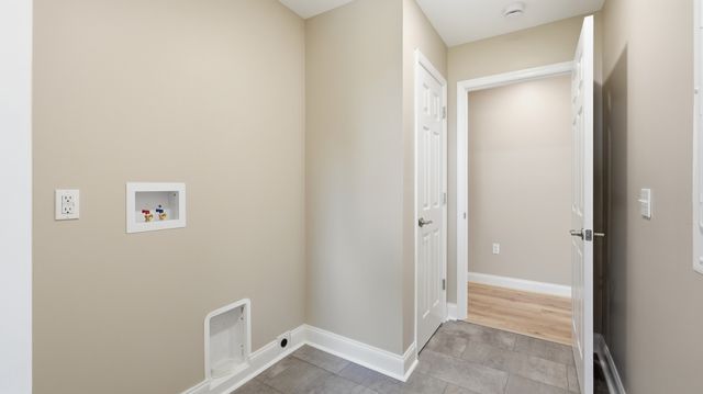 109 Spruce St, Cowan, TN 37318