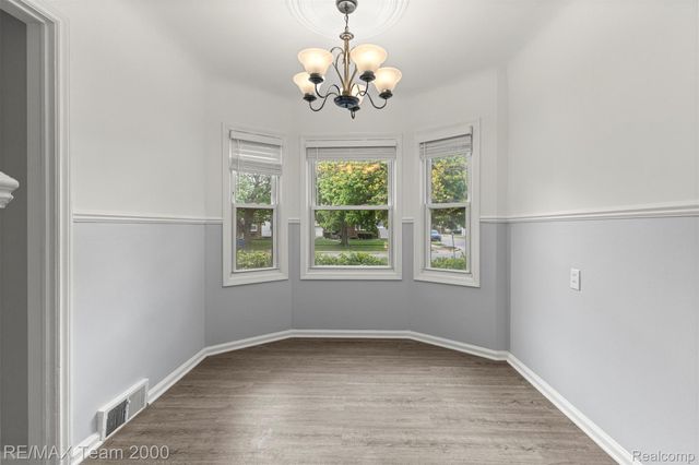 3454 McKinley Street, Dearborn, MI 48124