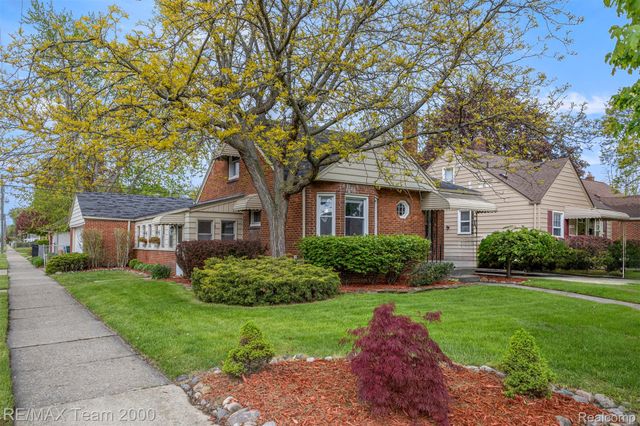 3454 McKinley Street, Dearborn, MI 48124