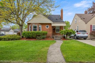 3454 McKinley Street, Dearborn, MI 48124