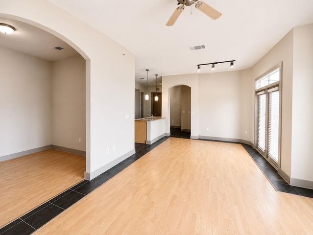 3660 Richmond Avenue 235, Houston, TX 77046
