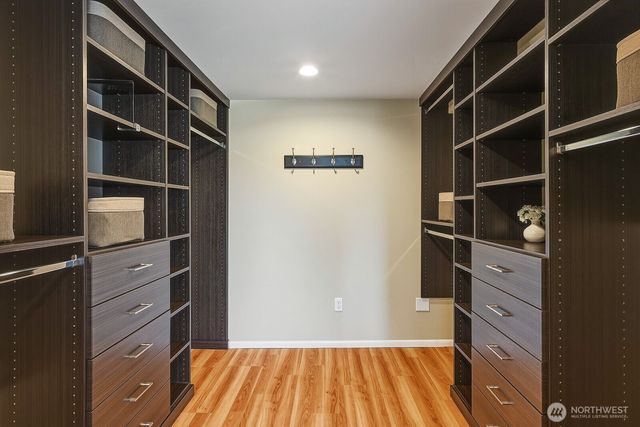4007 NE 161st Street, Lake Forest Park, WA 98155