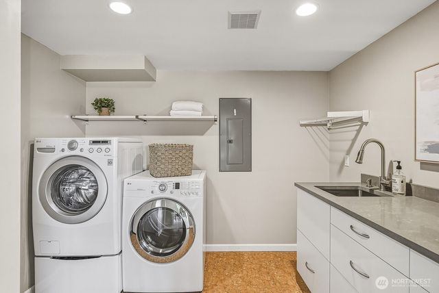 4007 NE 161st Street, Lake Forest Park, WA 98155