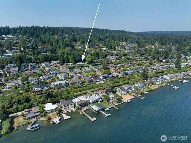 4007 NE 161st Street, Lake Forest Park, WA 98155