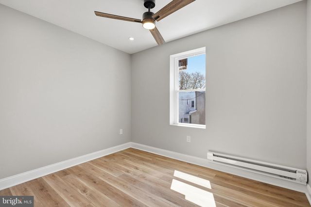 2210 S HOBSON ST, Philadelphia, PA 19142