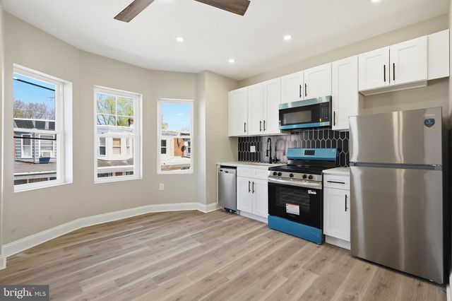 2210 S HOBSON ST, Philadelphia, PA 19142