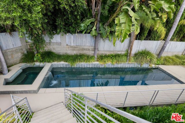 8835 Evanview Drive, Los Angeles, CA 90069