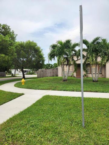 1000 SW 133RD Terrace, Davie, FL 33325