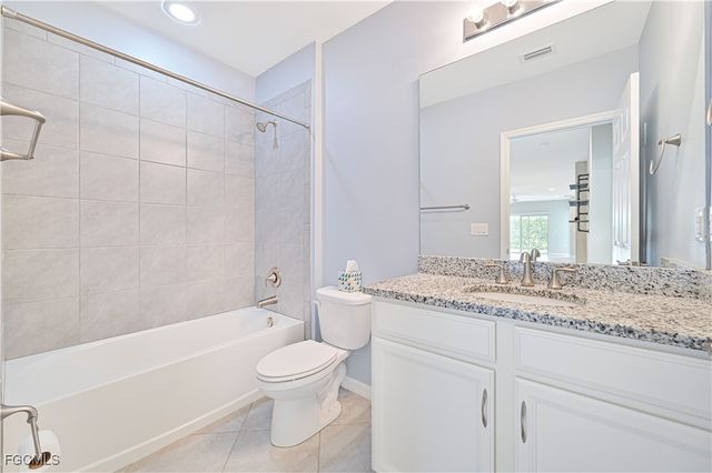 4387 Dutchess Park RD, Fort Myers, FL 33916