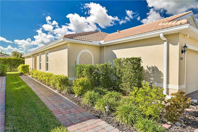 4387 Dutchess Park RD, Fort Myers, FL 33916