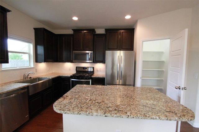 9304 Lost Bridge LN, Austin, TX 78745