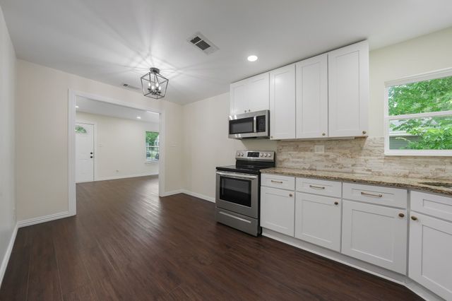414 Avenue I, Dallas, TX 75203