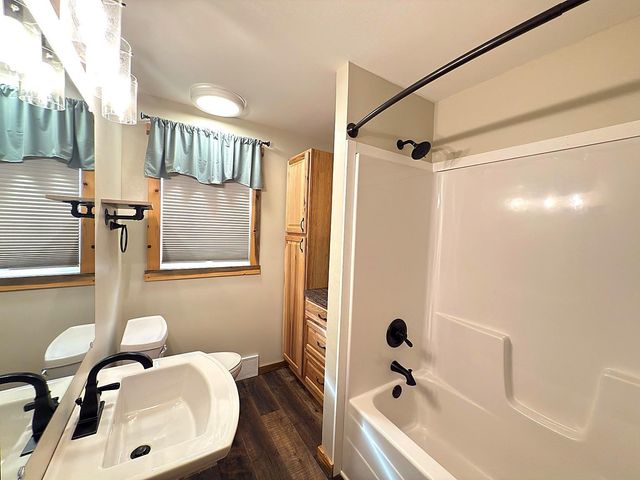 23033 County Road 2, Brainerd, MN 56401