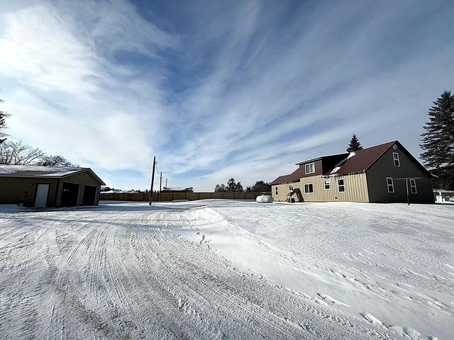 23033 County Road 2, Brainerd, MN 56401