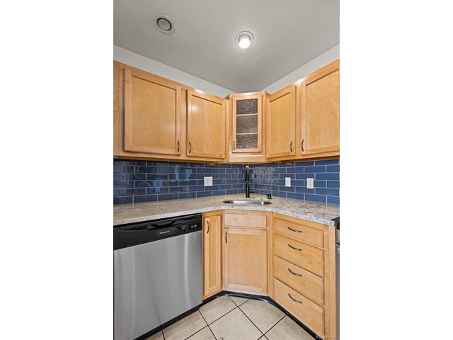 951 Tennyson St, Denver, CO 80204