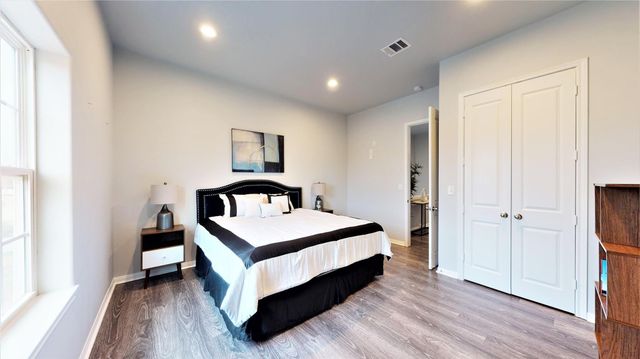 4924 Paradigm Lane, Spring, TX 77379