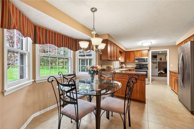 15 Brookshire Lane, Penfield, NY 14526