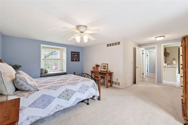 15 Brookshire Lane, Penfield, NY 14526