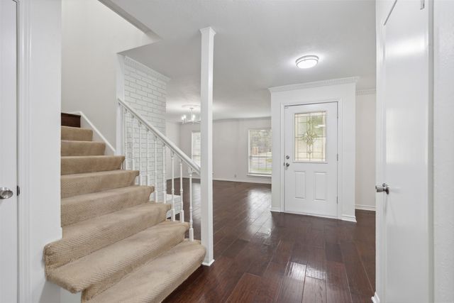 10447 Barrywood Drive, Dallas, TX 75230