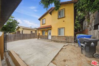 8822 Orchard Avenue, Los Angeles, CA 90044