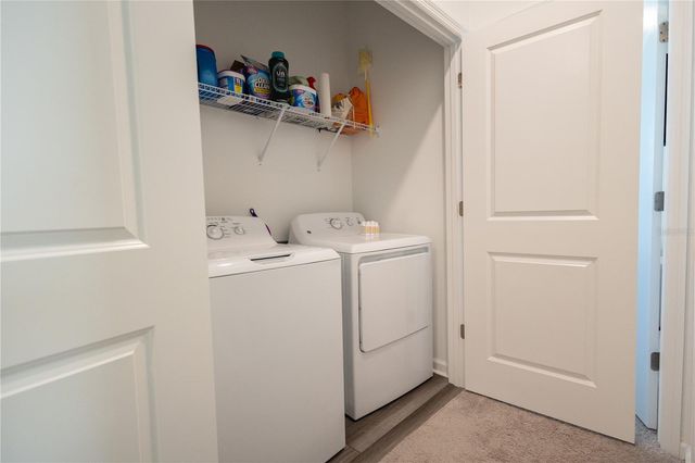 38330 HONEYSUCKLE DRIVE, Dade City, FL 33525