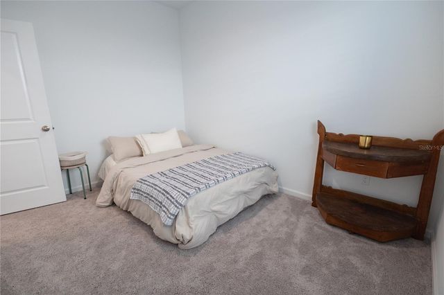 38330 HONEYSUCKLE DRIVE, Dade City, FL 33525