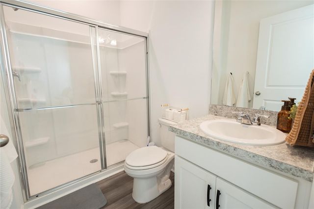 38330 HONEYSUCKLE DRIVE, Dade City, FL 33525