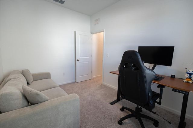 38330 HONEYSUCKLE DRIVE, Dade City, FL 33525