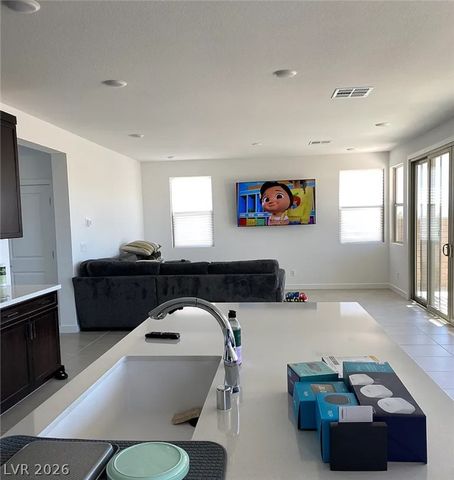 6925 Whisper Canyon Place, North Las Vegas, NV 89084