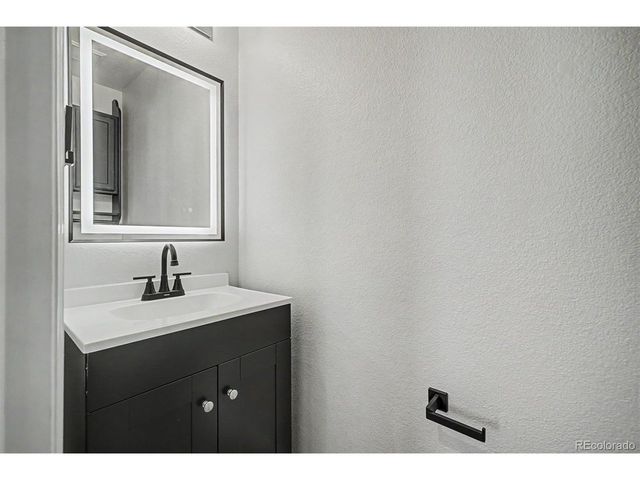 850 Macaw St, Brighton, CO 80601