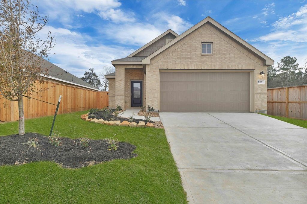 6208 Russett Elm Court, Houston, TX 77365