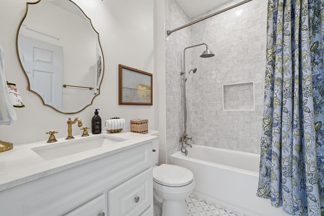 2425 N County Highway 393, Santa Rosa Beach, FL 32459