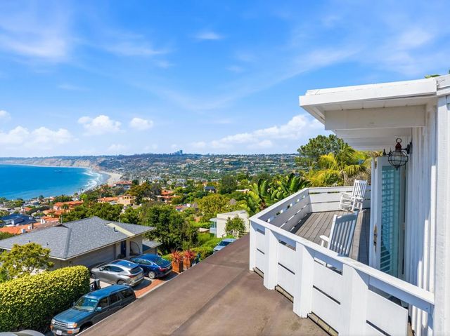 1641 Crespo Drive, La Jolla, CA 92037