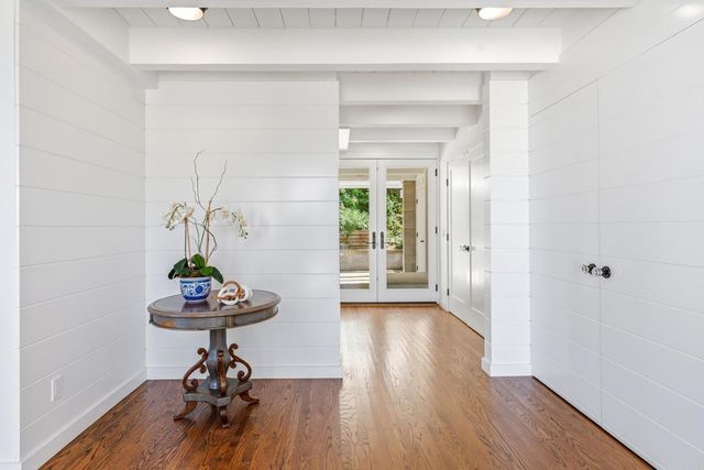 1641 Crespo Drive, La Jolla, CA 92037
