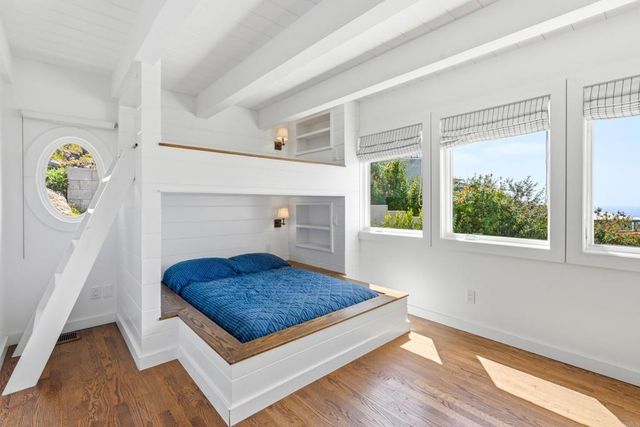 1641 Crespo Drive, La Jolla, CA 92037