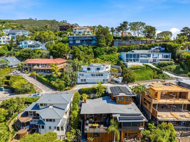 1641 Crespo Drive, La Jolla, CA 92037