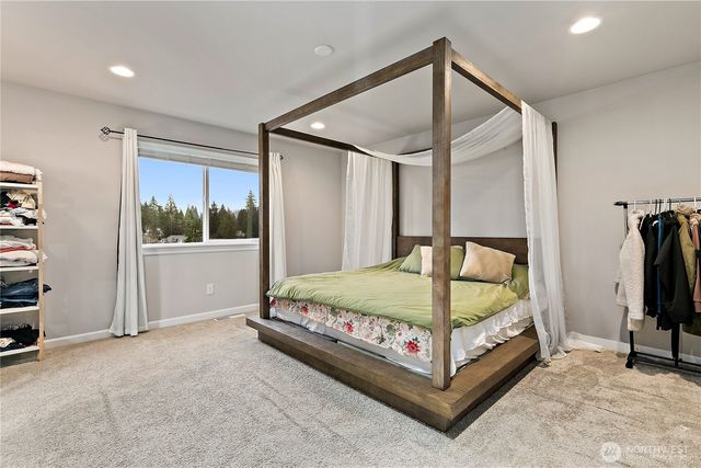 25714 207th Avenue SE, Covington, WA 98042