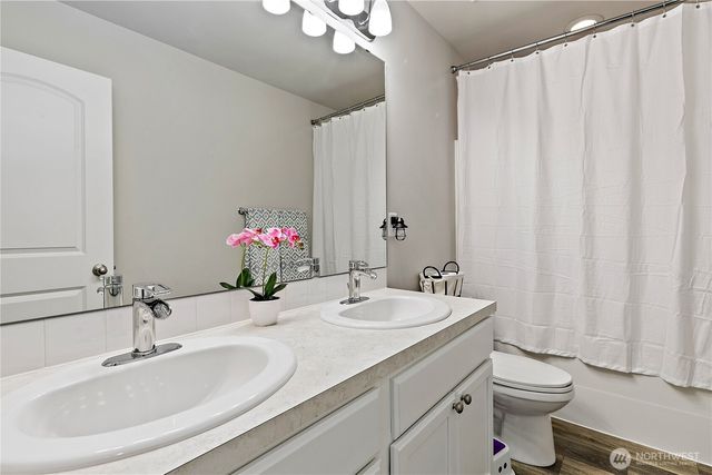 25714 207th Avenue SE, Covington, WA 98042