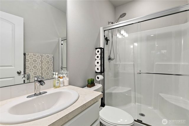 25714 207th Avenue SE, Covington, WA 98042