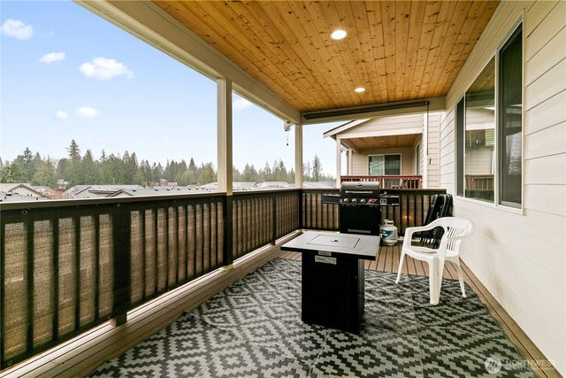 25714 207th Avenue SE, Covington, WA 98042