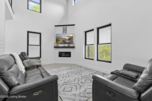 10315 Marion Martin Rd, Marysville, IN 47141
