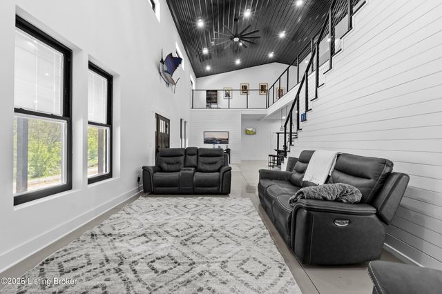 10315 Marion Martin Rd, Marysville, IN 47141