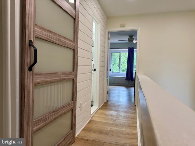 32 TAHOE, New Hope, PA 18938