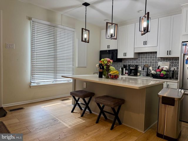 32 TAHOE, New Hope, PA 18938
