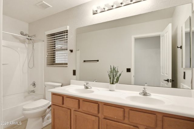 5009 W GWEN Street, Laveen, AZ 85339