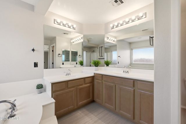 5009 W GWEN Street, Laveen, AZ 85339