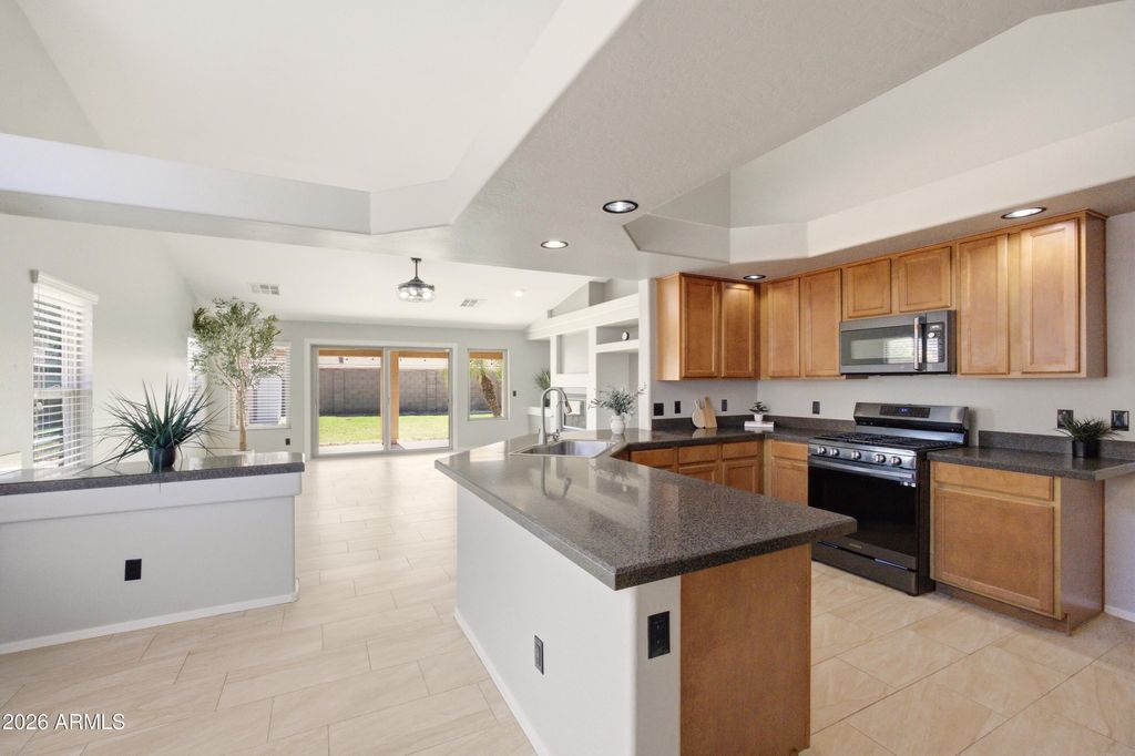 5009 W GWEN Street, Laveen, AZ 85339