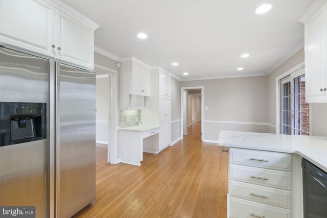 1 ORCHARD WAY S, Potomac, MD 20854