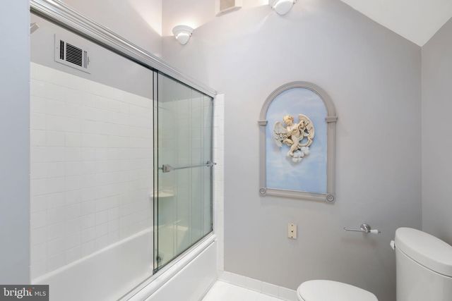 1 ORCHARD WAY S, Potomac, MD 20854