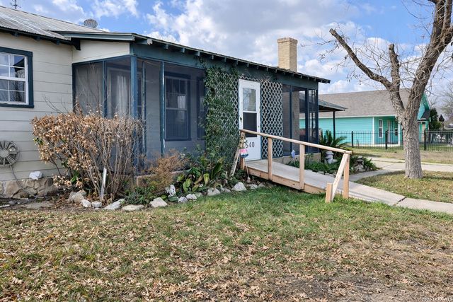 240 Sligo, San Antonio, TX 78223